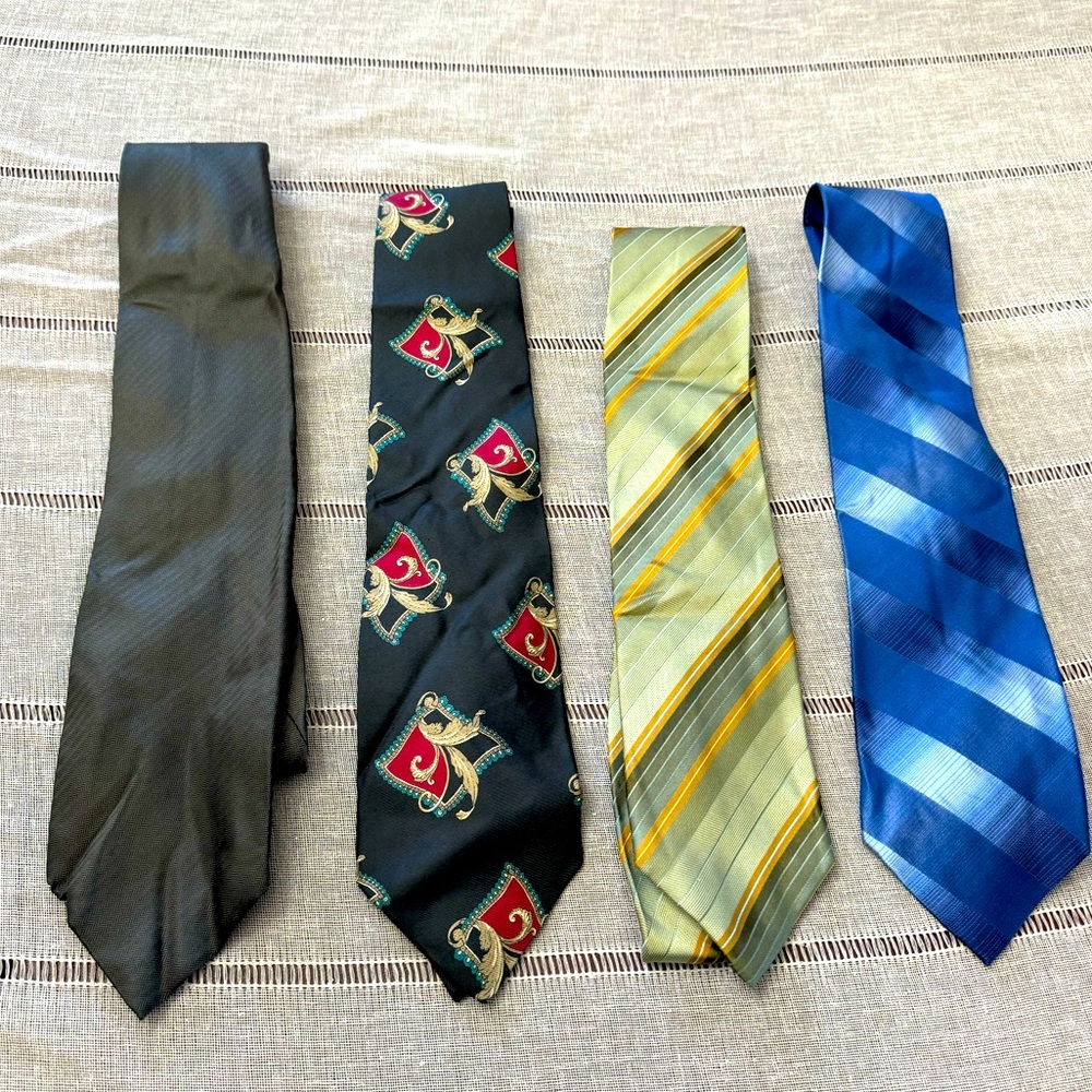 Men’s silk ties set of 4